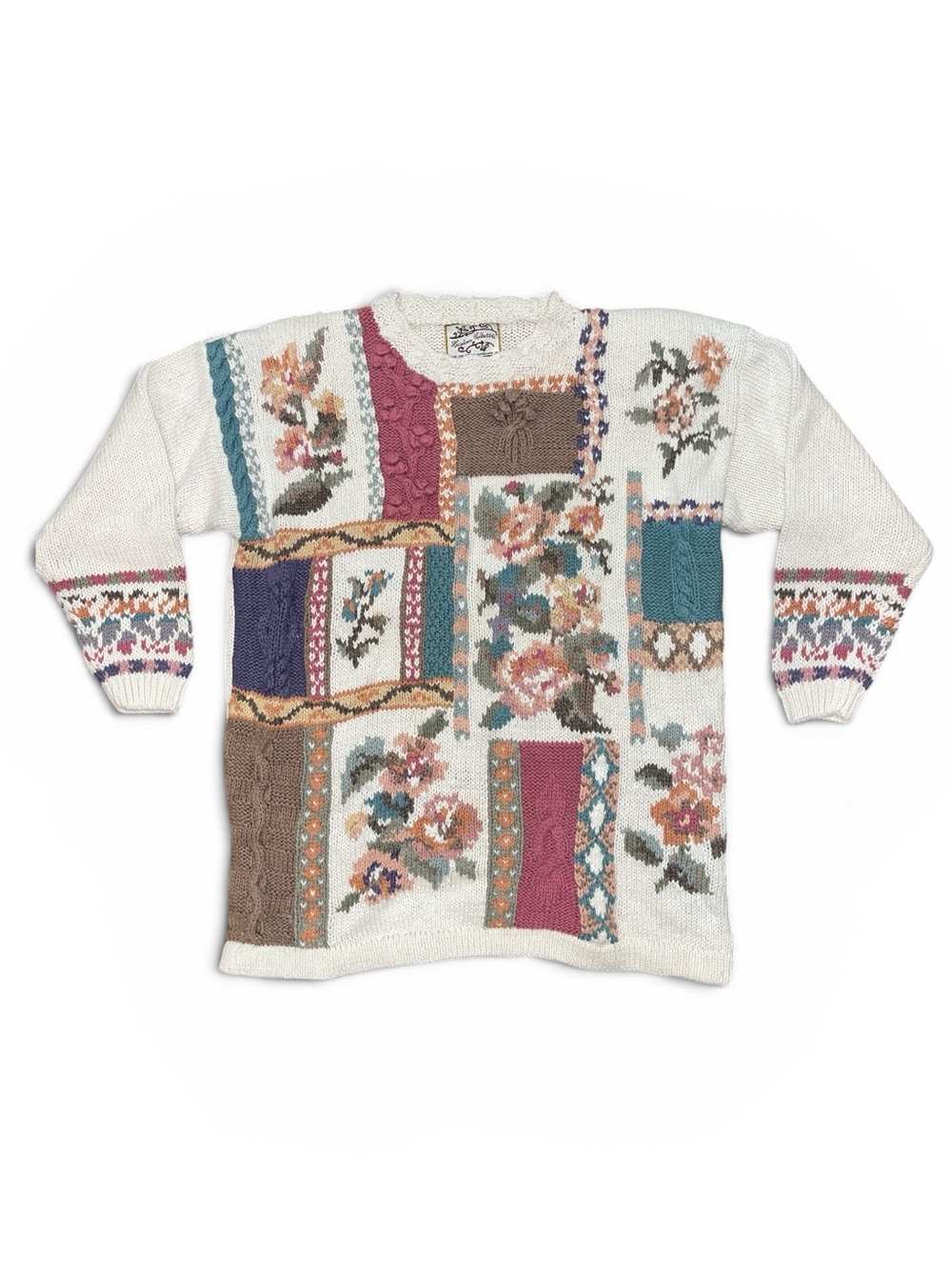 Heirloom collectibles- knit 3-D sweater
